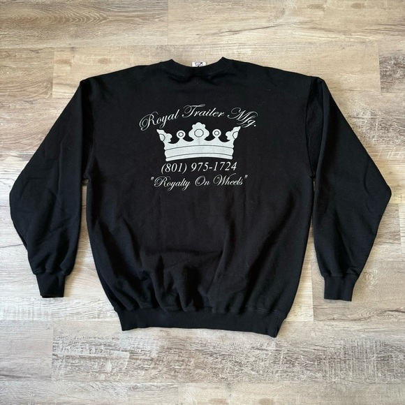 Jerzees Other - Vintage Royal Trailer Mfg. black and white crew neck sweatshirt black white XL